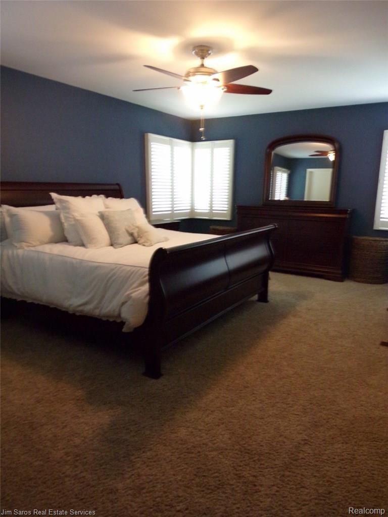 1070 North Renaud Road Grosse Pointe, MI 48236 - Photo 37 of 47 100_0069 (1280x960).jpg