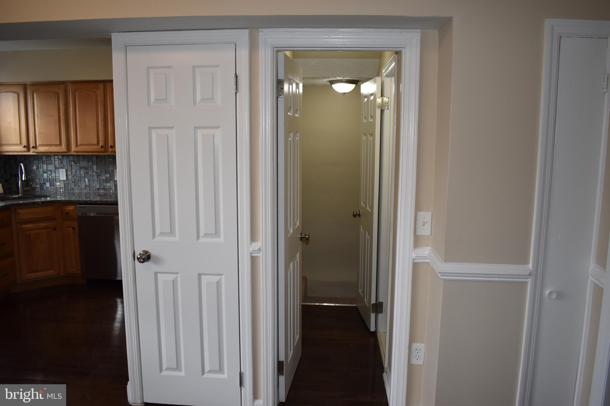 6 South Tremont Road Baltimore, MD 21229 - Photo 12 of 33 Half Bath/Basement