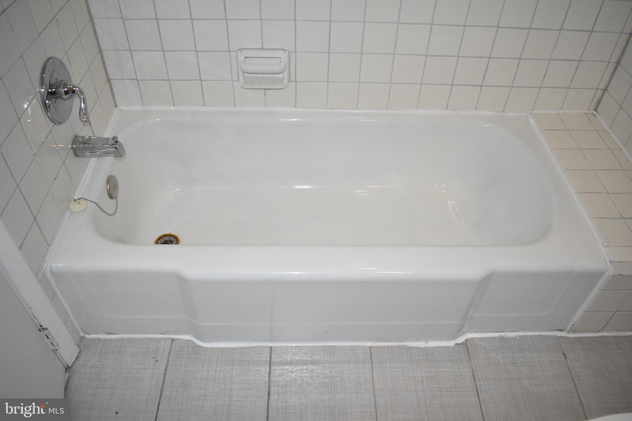 6 South Tremont Road Baltimore, MD 21229 - Photo 18 of 33 Lower Level Full Bath