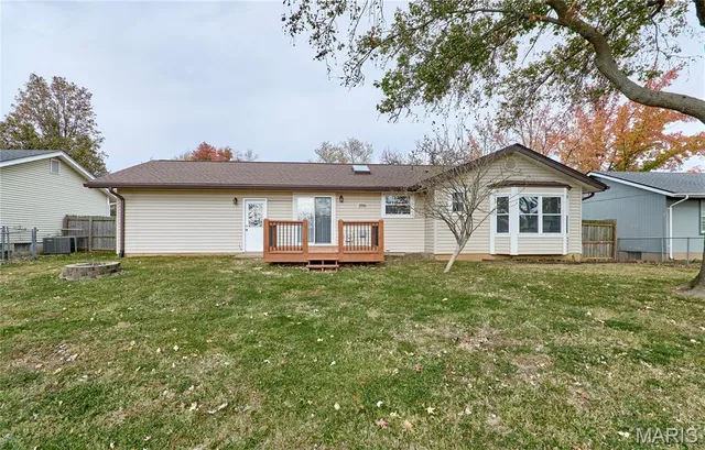 $280,000 | 3900 Summer Forest Drive, St. Charles, MO 63304
