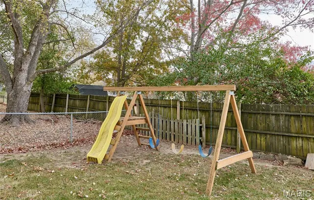 $280,000 | 3900 Summer Forest Drive, St. Charles, MO 63304