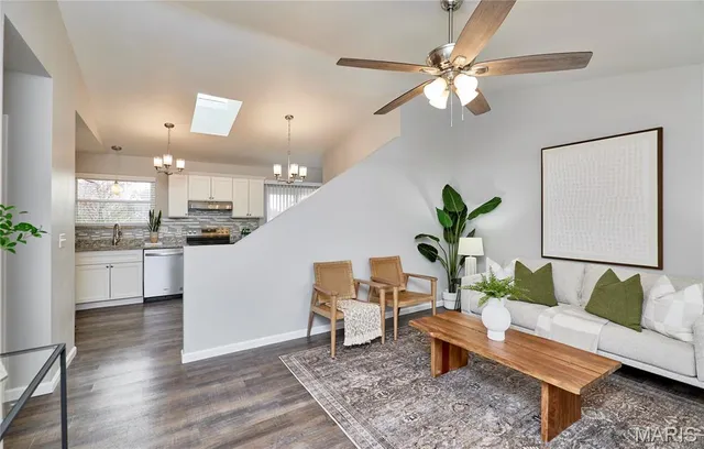 $280,000 | 3900 Summer Forest Drive, St. Charles, MO 63304