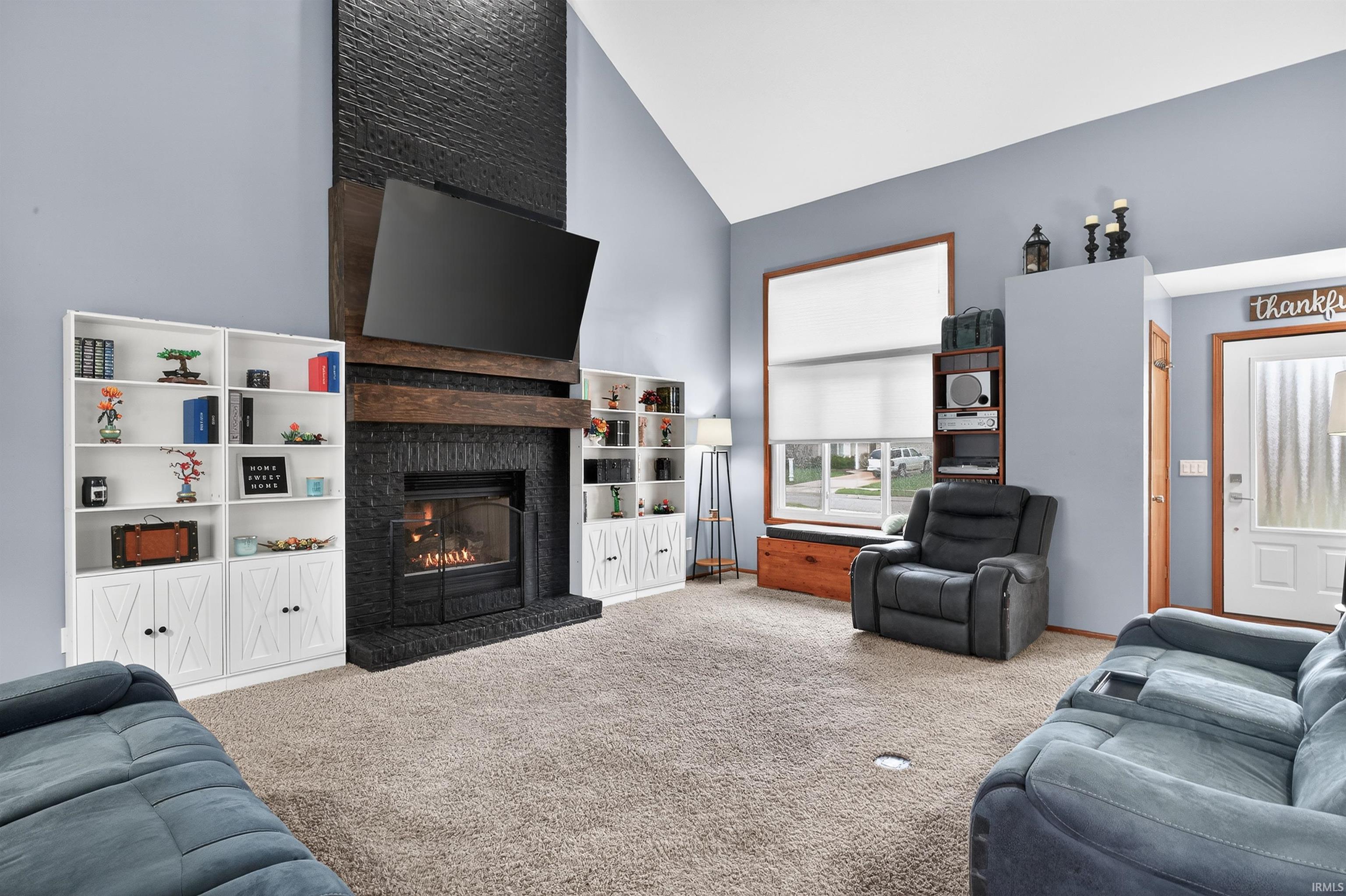 5701 Gate Tree Lane Fort Wayne, IN 46835 - Photo 5 of 36