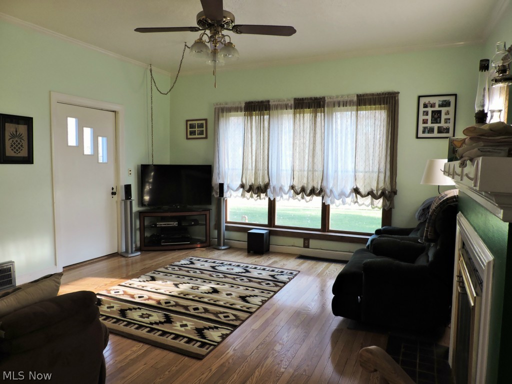 24806 Kennedy Ridge Road North Olmsted, OH 44070 - Photo 3 of 24 Gallery Image 3