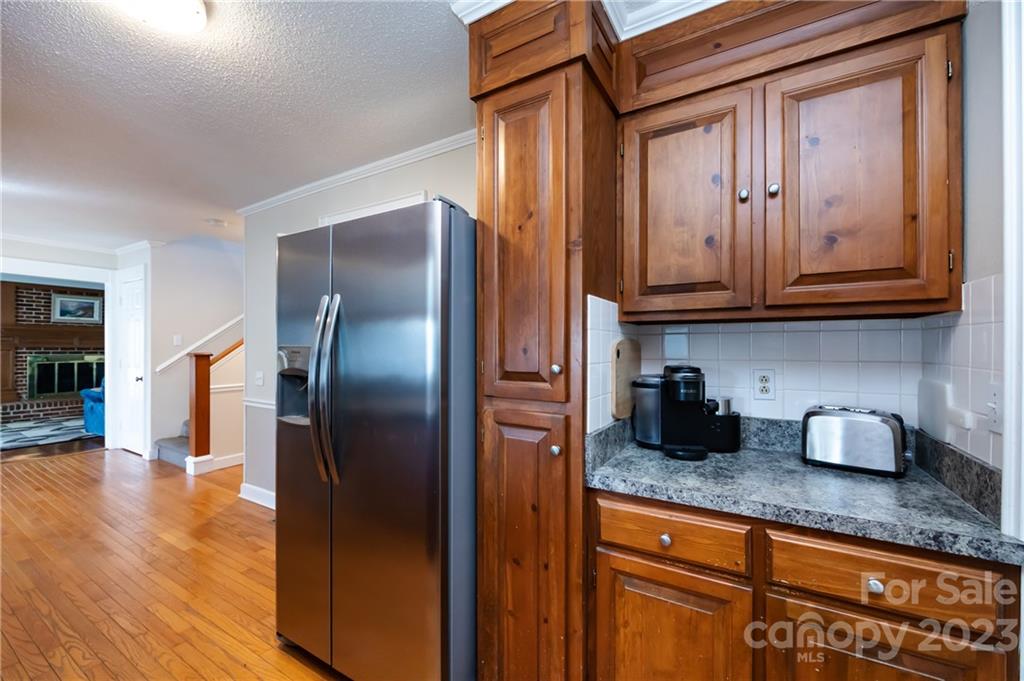 7915 Robin Crest Road Charlotte, NC 28226 - Photo 9 of 31 Gallery Image 9