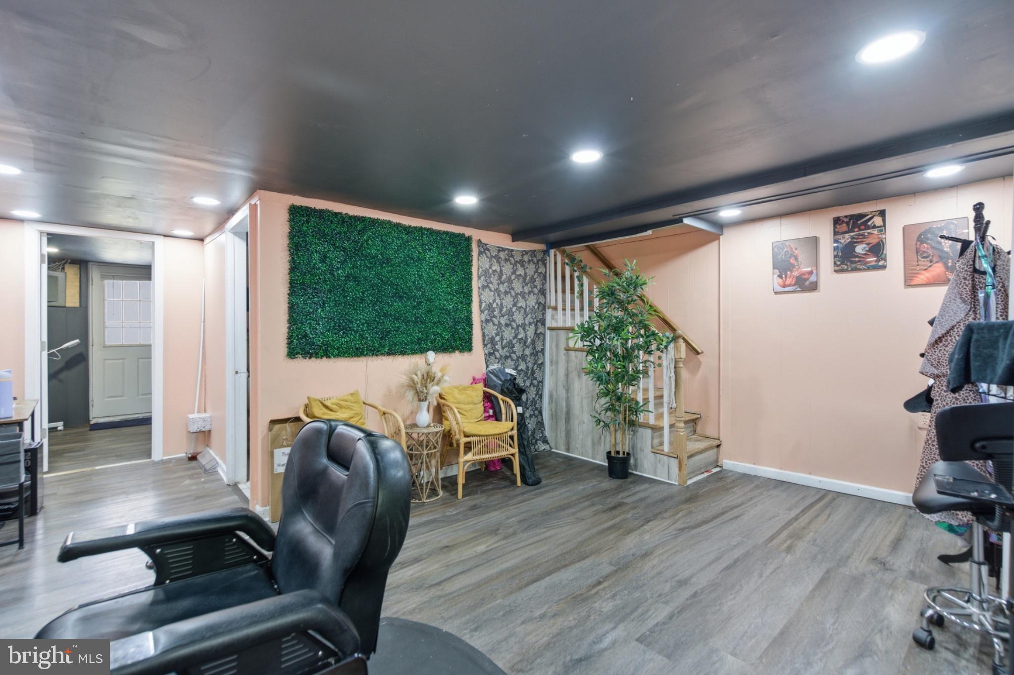 3602 Academy Road Philadelphia, PA 19154 - Photo 18 of 21 Chic salon space with modern flair.