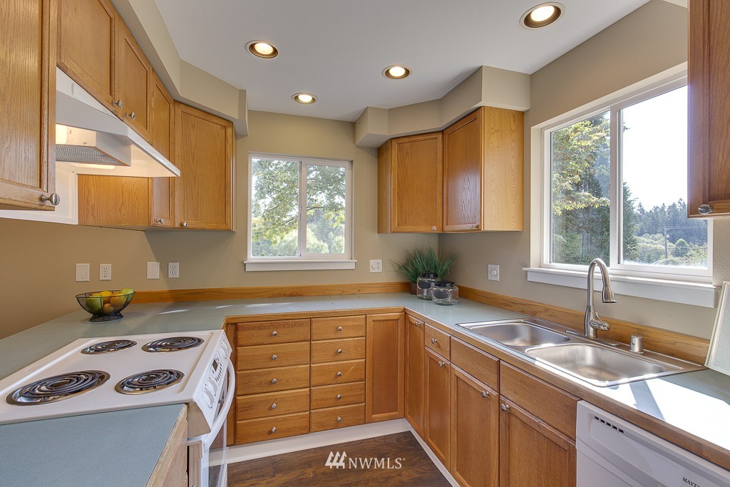 330 Northeast Paulson Road Poulsbo, WA 98370 - Photo 19 of 25 Gallery Image 19