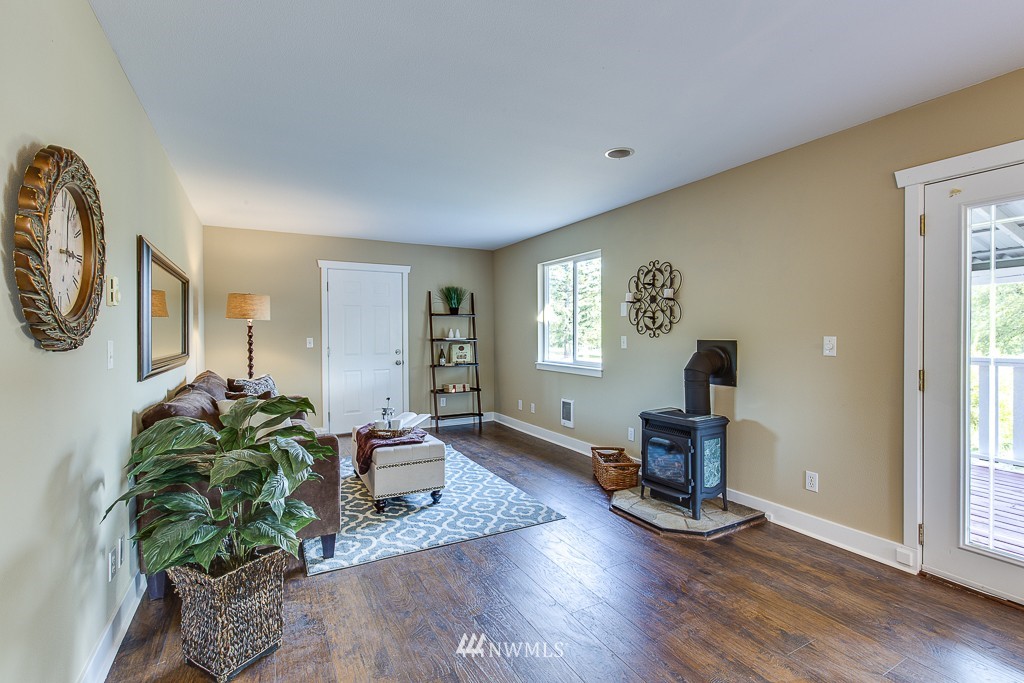 330 Northeast Paulson Road Poulsbo, WA 98370 - Photo 21 of 25 Gallery Image 21