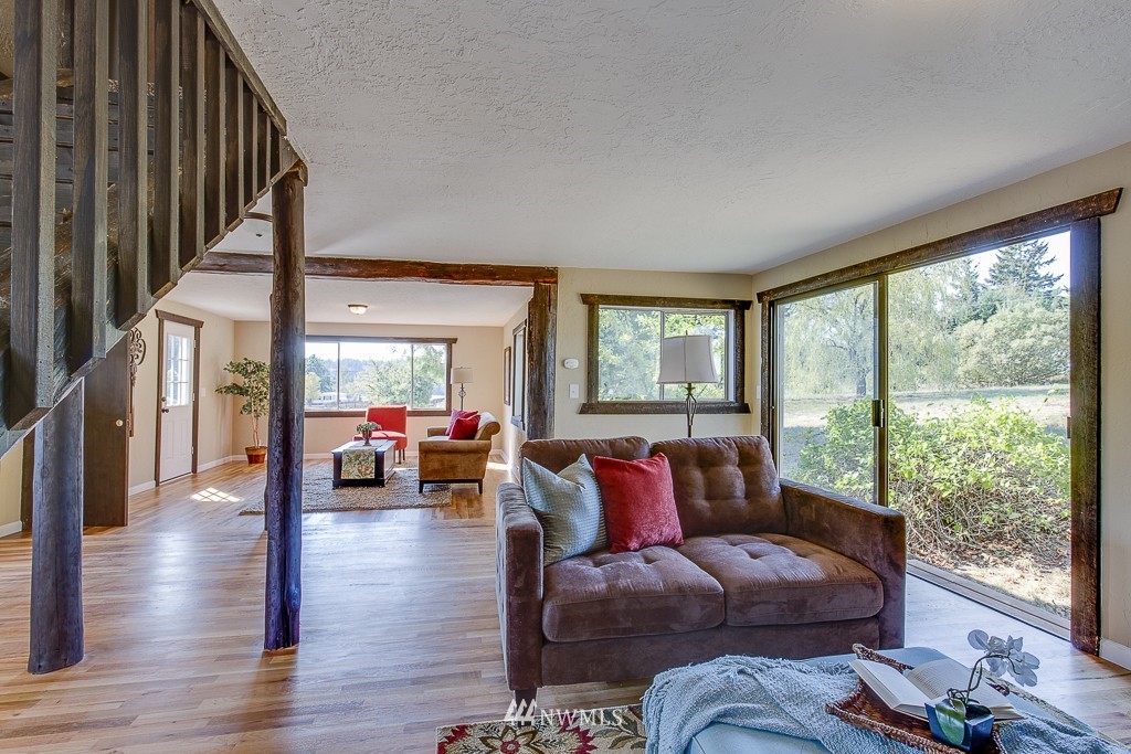 330 Northeast Paulson Road Poulsbo, WA 98370 - Photo 5 of 25 Gallery Image 5