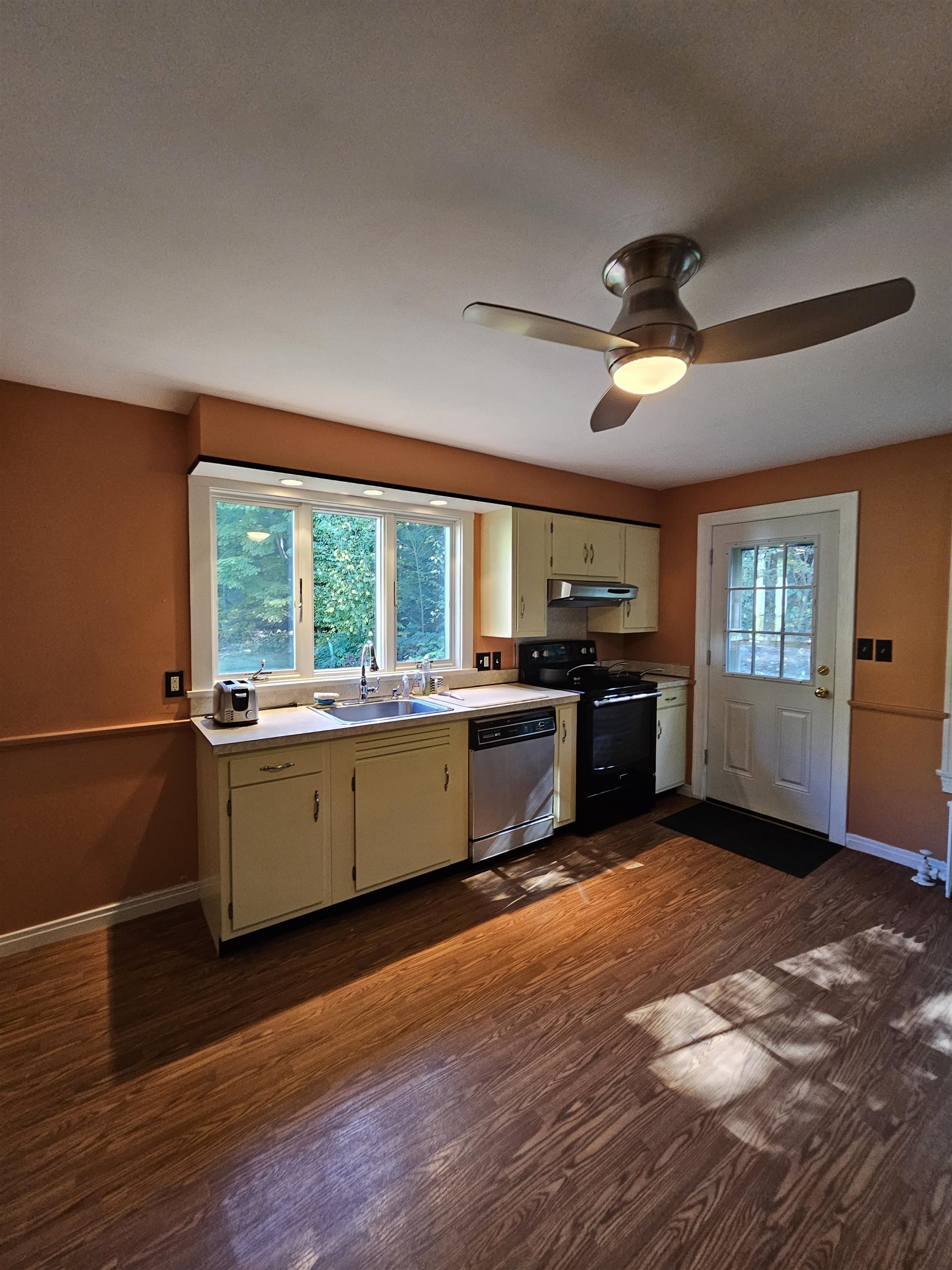 508 Barney Road Bennington, VT 05201 - Photo 18 of 60