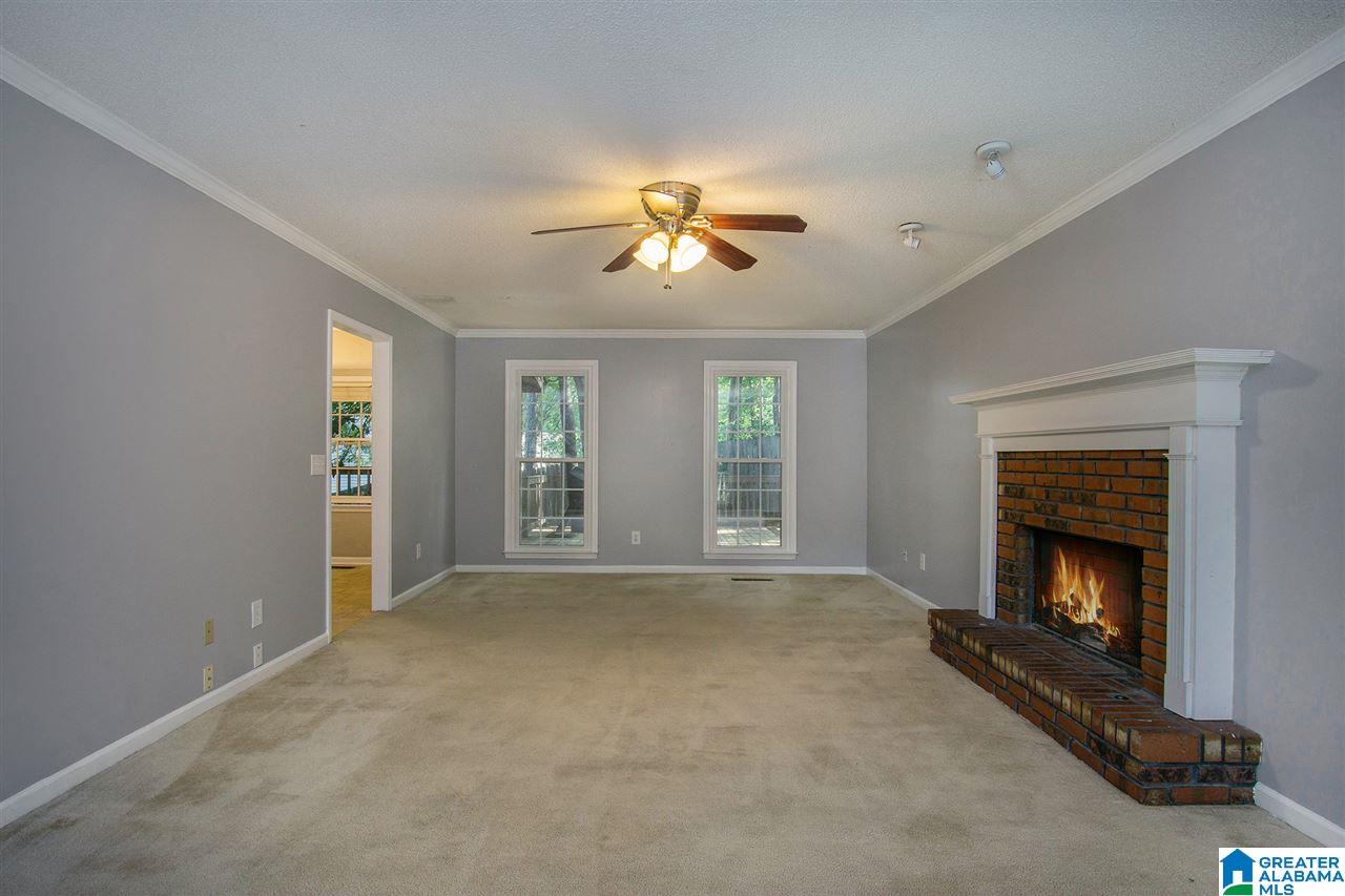 101 Spinnaker Lane Alabaster, AL 35007 - Photo 7 of 36
