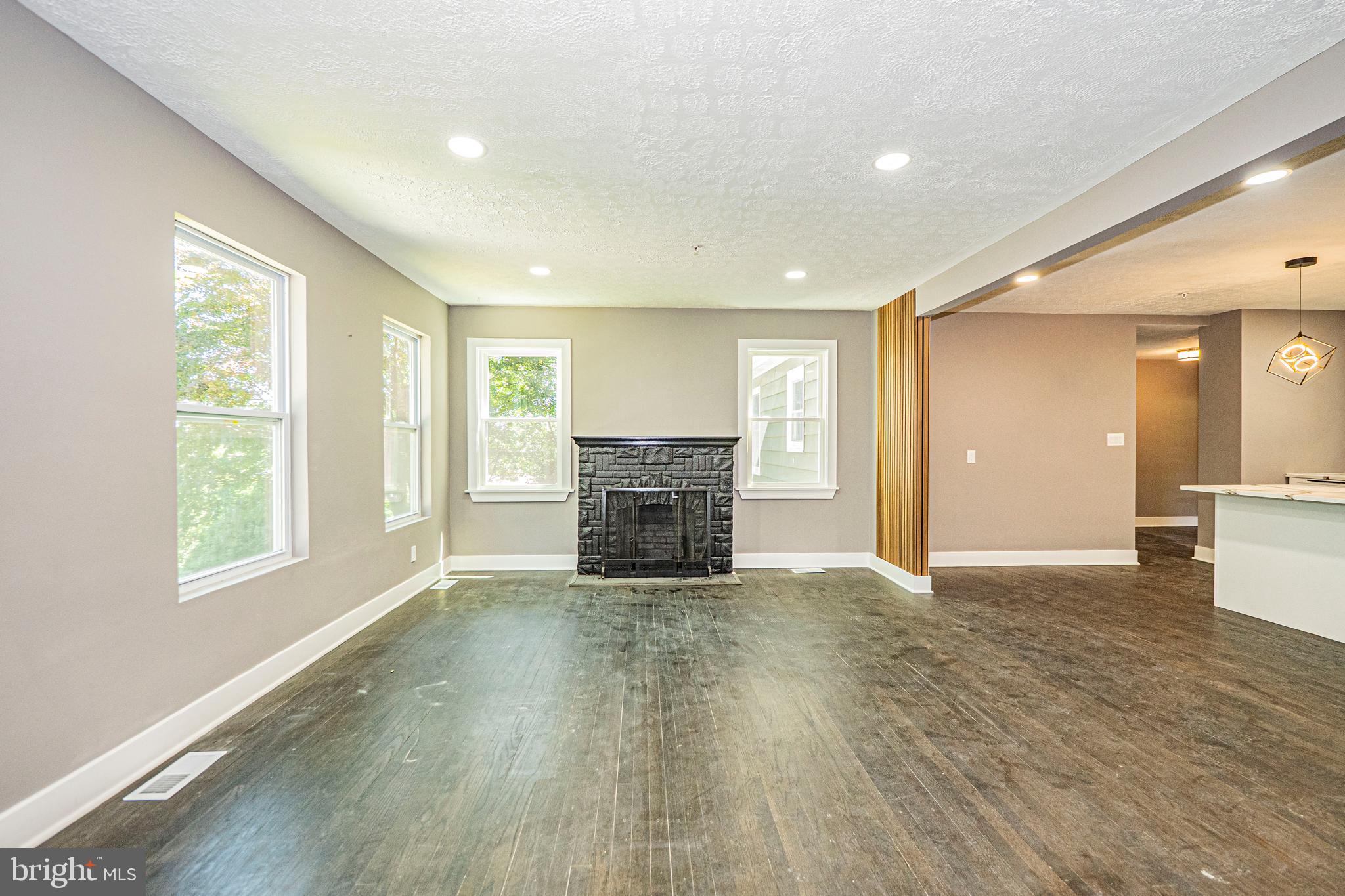 3170 Sykesville Road Westminster, MD 21157 - Photo 5 of 60