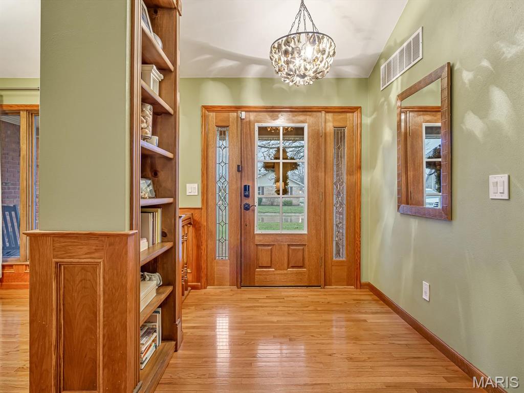 435 Paul Drive Waterloo, IL 62298 - Photo 2 of 30
