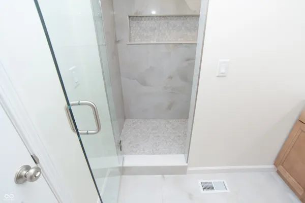 $6,500 | 6337 Cardinal Lane, Indianapolis, IN 46220