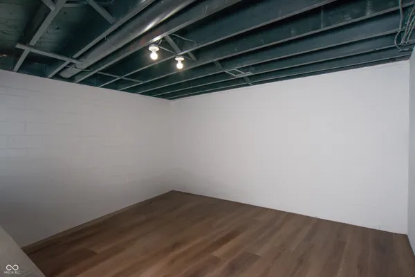 $6,500 | 6337 Cardinal Lane, Indianapolis, IN 46220