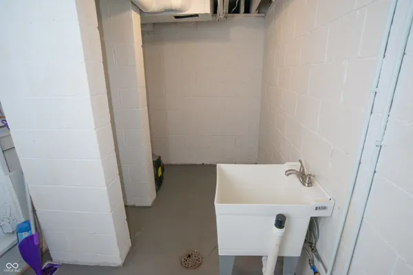 $6,500 | 6337 Cardinal Lane, Indianapolis, IN 46220