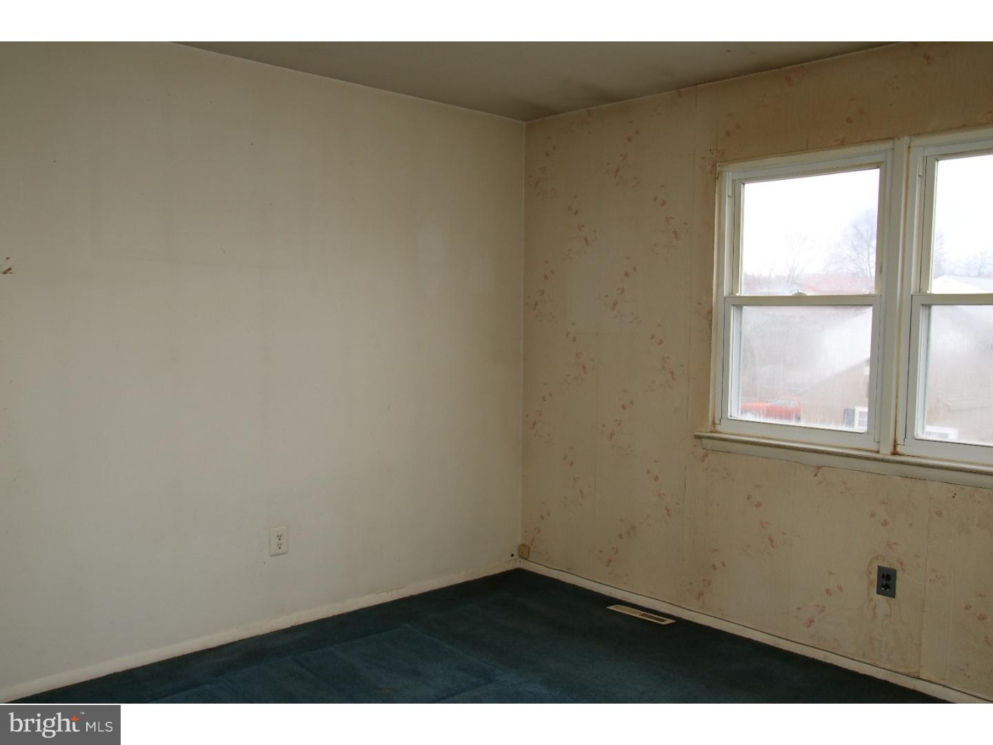 2013 Bath Road Bristol, PA 19007 - Photo 10 of 14 Gallery Image 10