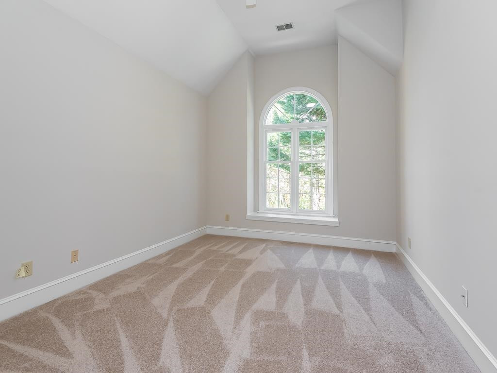 2001 Treverton Place Raleigh, NC 27609 - Photo 20 of 31 Photo 20