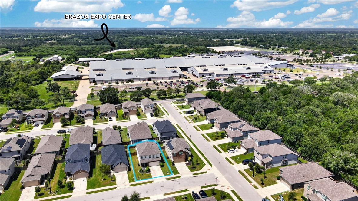 4702 Los Pines Way Bryan, TX 77807 - Photo 32 of 36 Gallery Image 32