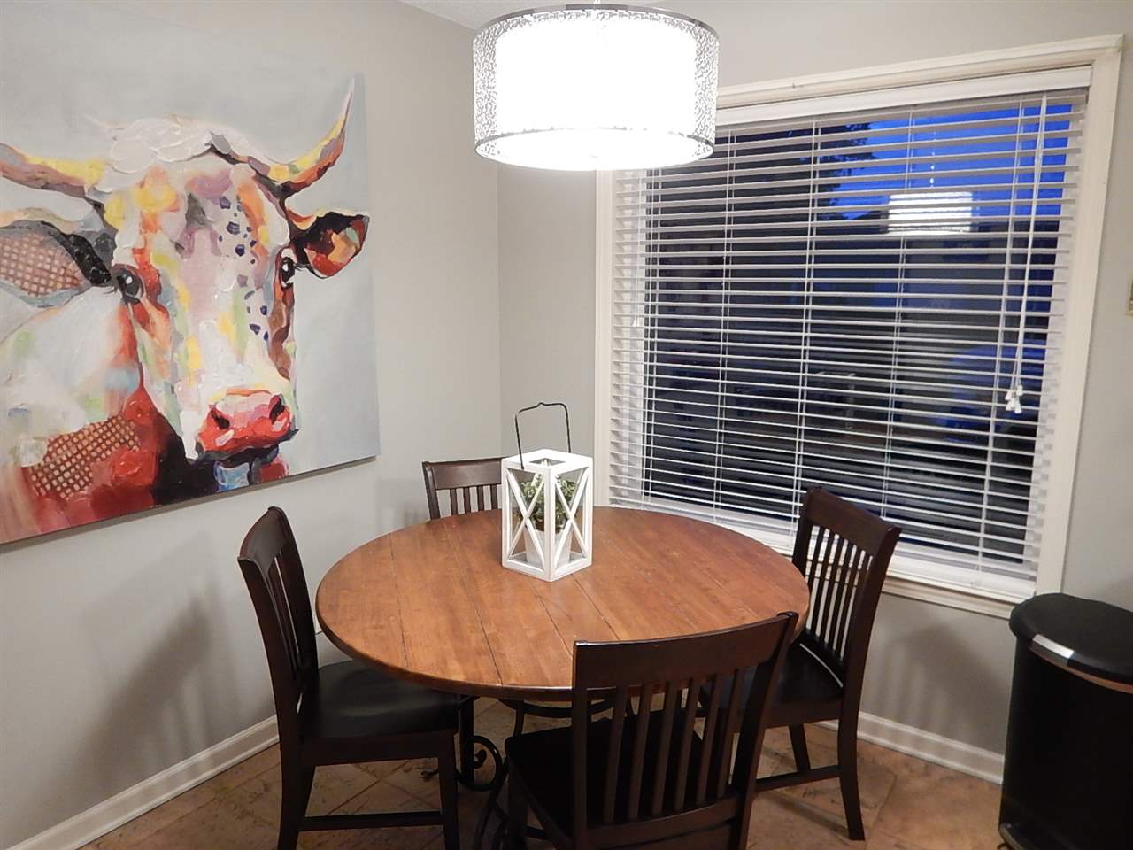 461 Dove Valley Road Collierville, TN 38017 - Photo 10 of 18 a view of a dining room with furniture and wooden floor