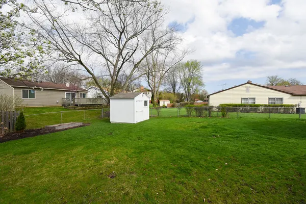 $489,000 | 1112 North Old Bridge Road, Palatine, IL 60067