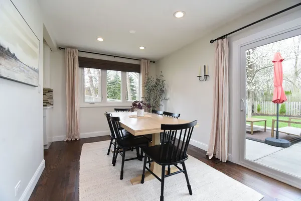 $489,000 | 1112 North Old Bridge Road, Palatine, IL 60067