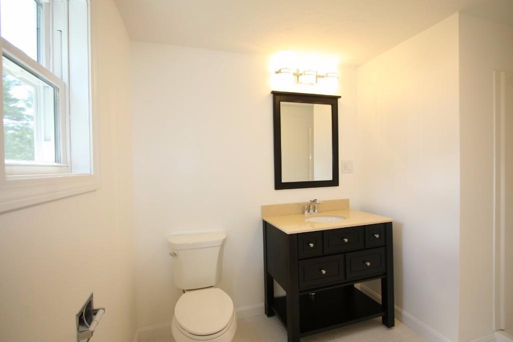 4 Betty Welch Road York, ME 03909 - Photo 18 of 35 MASTER BATH