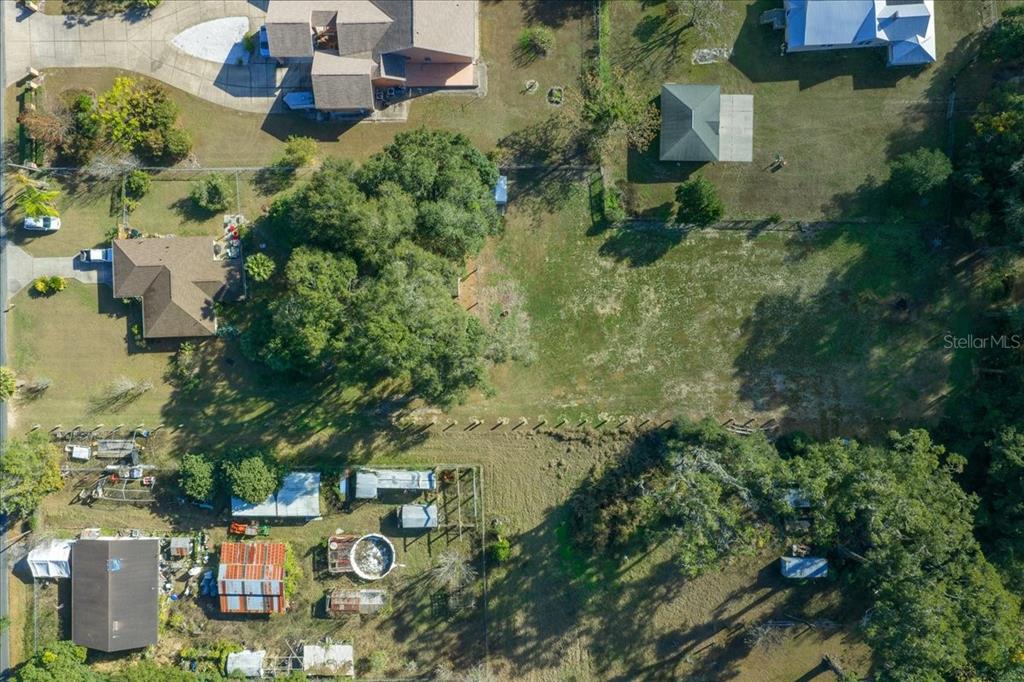2026 Northeast 97th Street Road Anthony, FL 32617 - Photo 20 of 20 an aerial view of multiple house