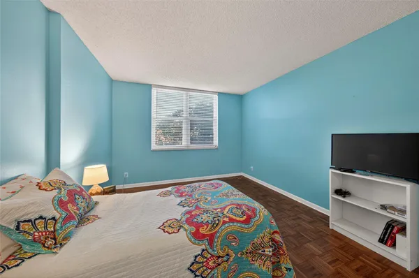 $435,000 | 1500 North Ocean Boulevard, Unit 203, Pompano Beach, FL 33062