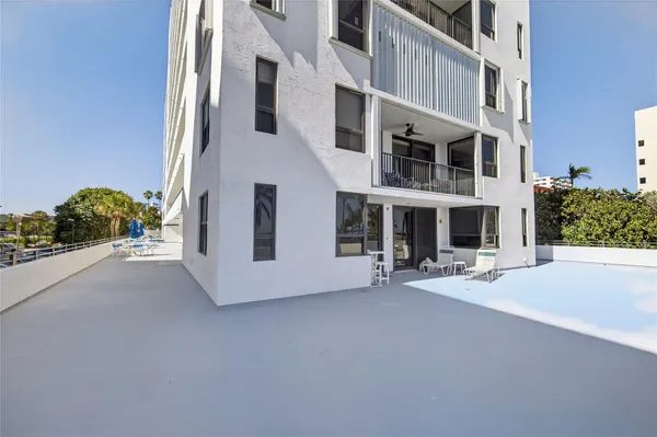 $435,000 | 1500 North Ocean Boulevard, Unit 203, Pompano Beach, FL 33062