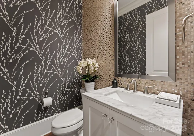 $2,085,000 | 4611 Harper Court, Charlotte, NC 28210