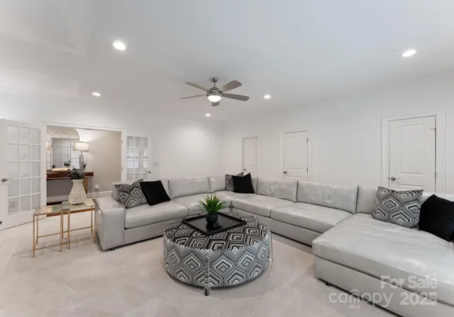 $2,085,000 | 4611 Harper Court, Charlotte, NC 28210