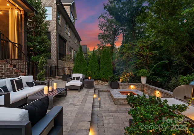 $2,085,000 | 4611 Harper Court, Charlotte, NC 28210