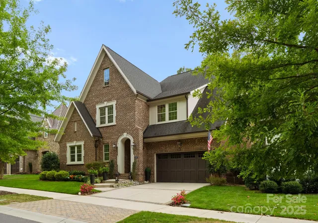$2,085,000 | 4611 Harper Court, Charlotte, NC 28210