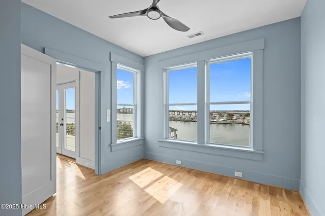 $2,399,900 | 208 Radio Island Road, Morehead City, NC 28516