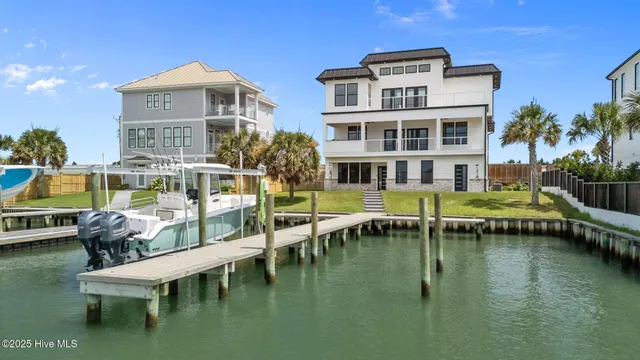 $2,399,900 | 208 Radio Island Road, Morehead City, NC 28516