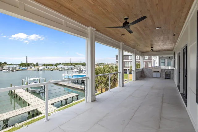 $2,399,900 | 208 Radio Island Road, Morehead City, NC 28516