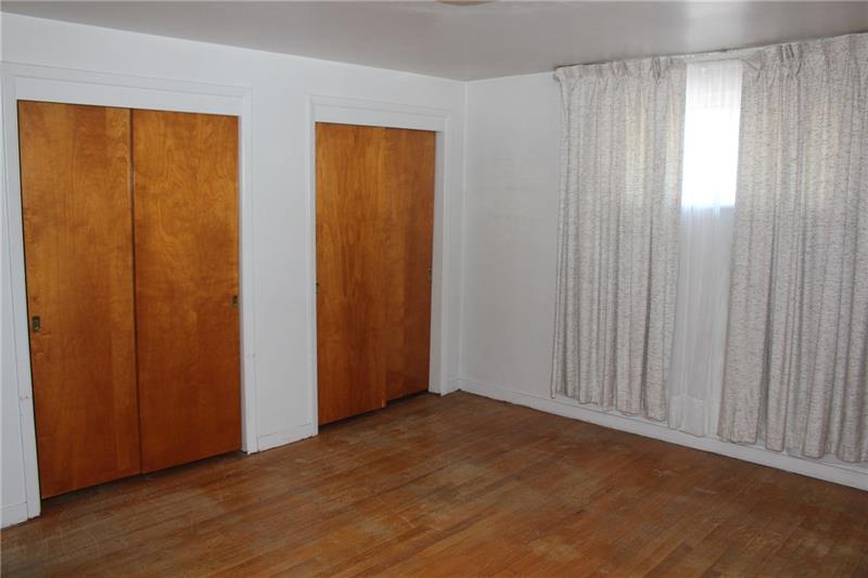 905 Irwin Run Road West Mifflin, PA 15122 - Photo 14 of 22 Gallery Image 14