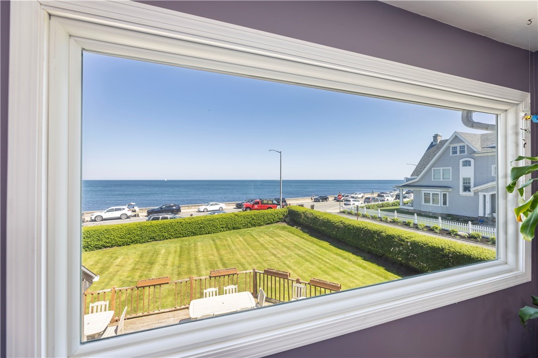 121 Ocean Road Narragansett, RI 02882 - Photo 28 of 36 Gallery Image 28
