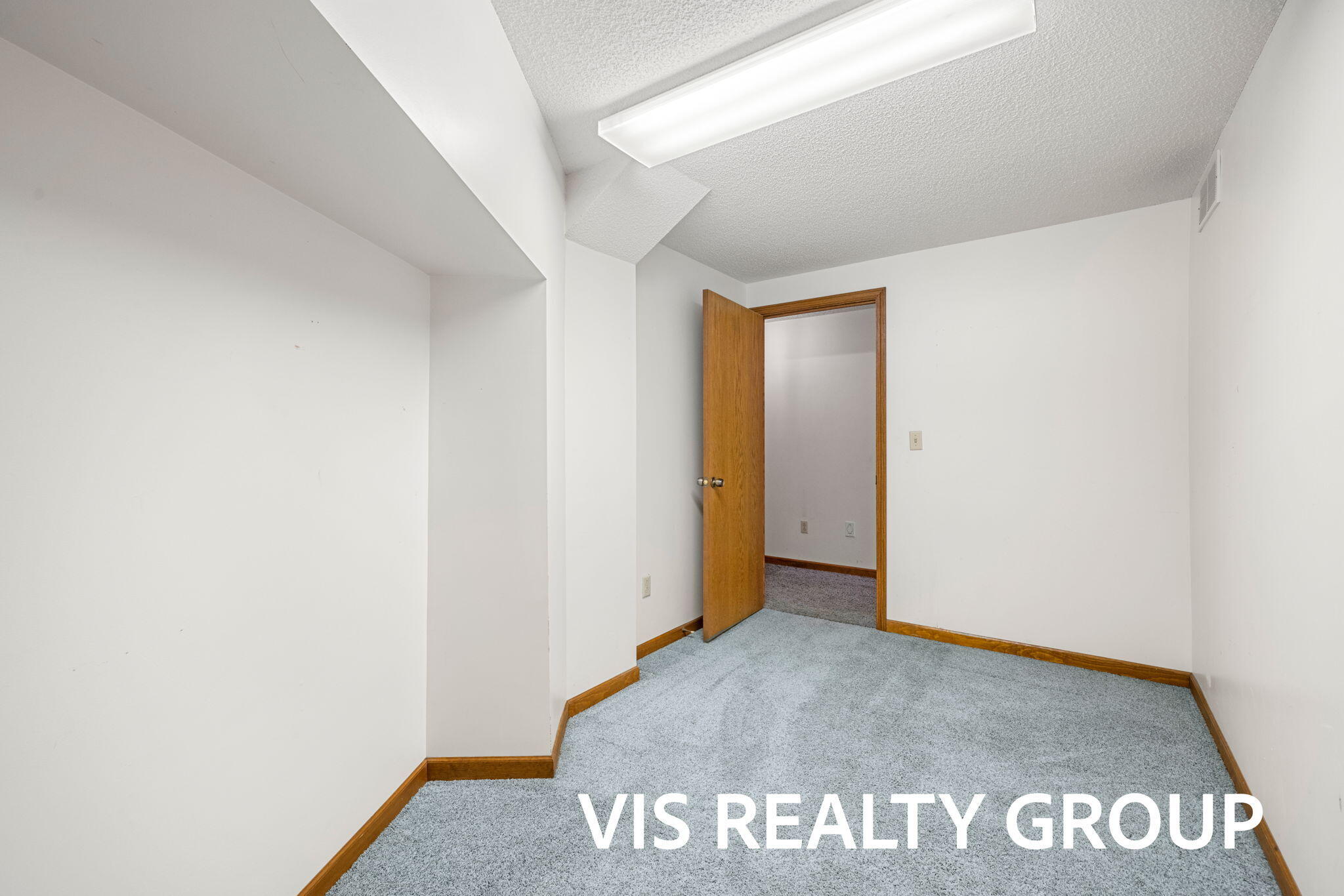 4275 Ford Road Muskegon, MI 49445 - Photo 52 of 67 64-web-or-mls-2R9A2769