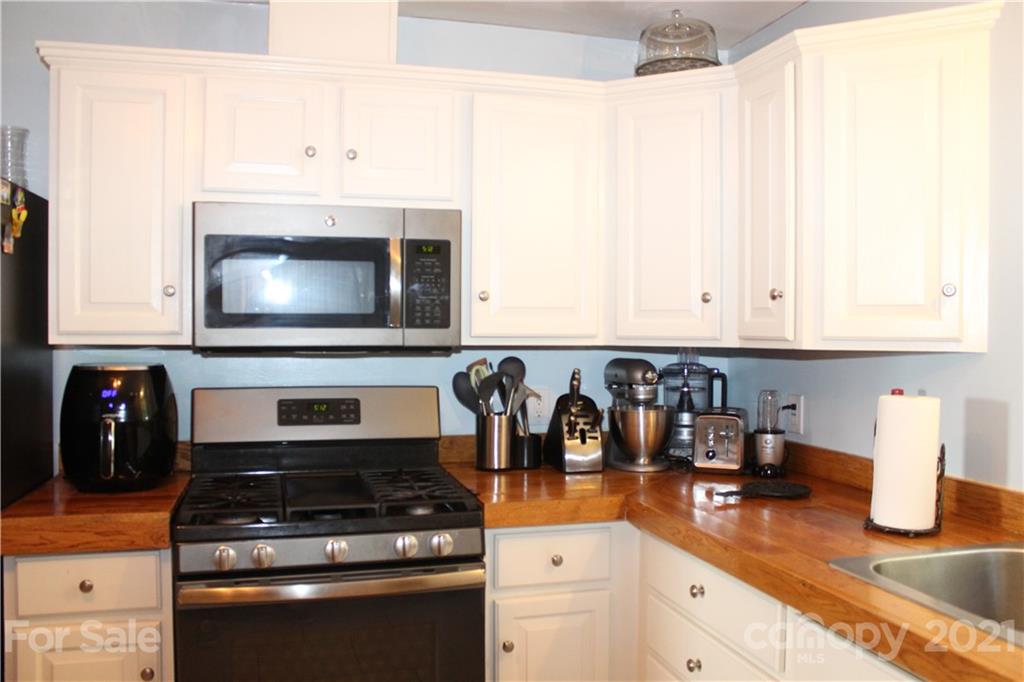 2532 Zacks Farm Road Lenoir, NC 28645 - Photo 15 of 40 Gallery Image 15