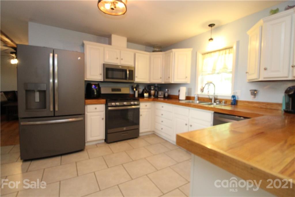 2532 Zacks Farm Road Lenoir, NC 28645 - Photo 17 of 40 Gallery Image 17
