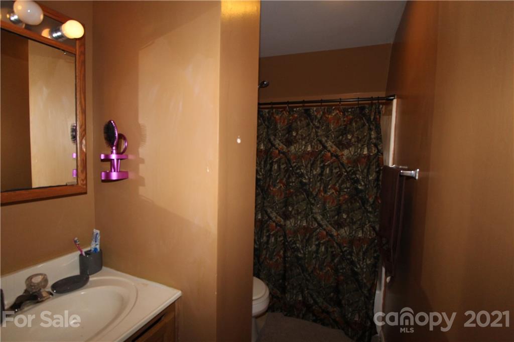 2532 Zacks Farm Road Lenoir, NC 28645 - Photo 33 of 40 Gallery Image 33