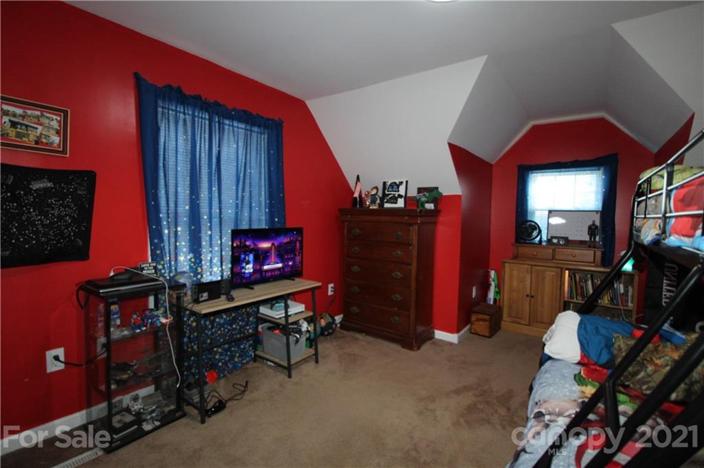 2532 Zacks Farm Road Lenoir, NC 28645 - Photo 34 of 40 Gallery Image 34