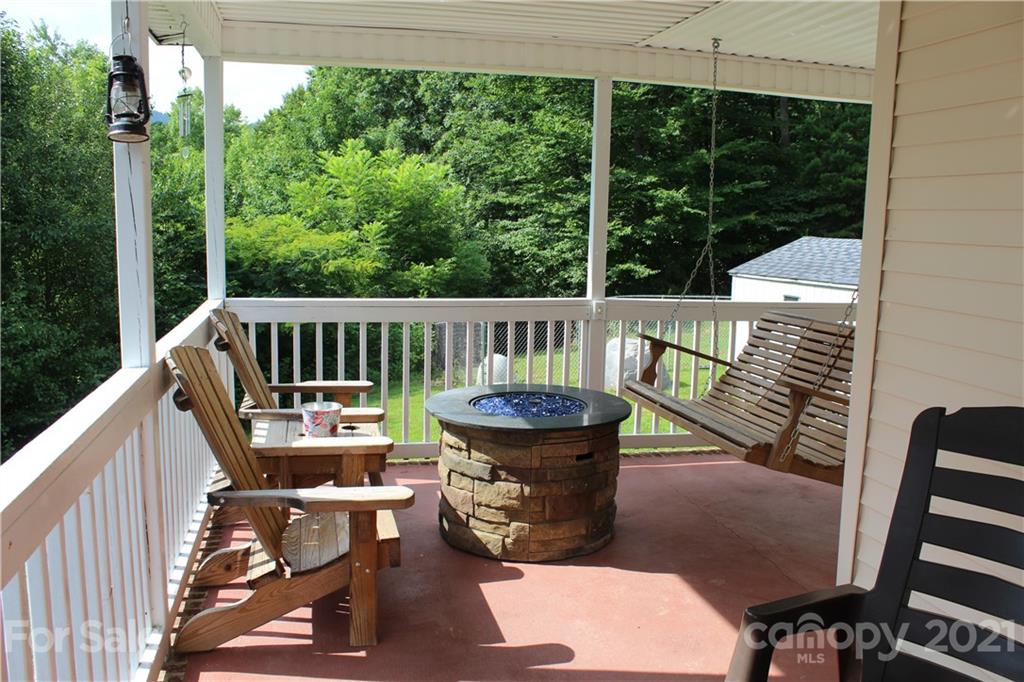2532 Zacks Farm Road Lenoir, NC 28645 - Photo 6 of 40 Gallery Image 6