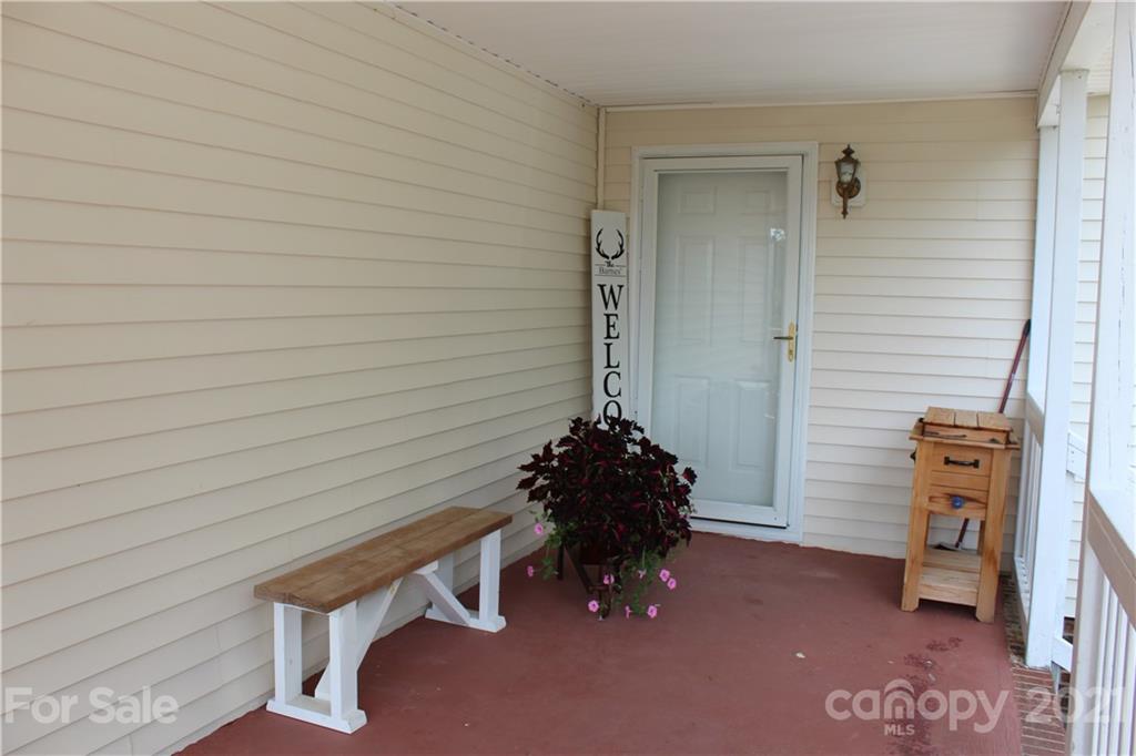 2532 Zacks Farm Road Lenoir, NC 28645 - Photo 7 of 40 Gallery Image 7