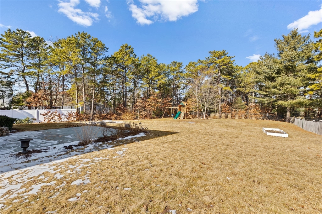 550 Raymond Road Plymouth, MA 02360 - Photo 40 of 41 Gallery Image 40