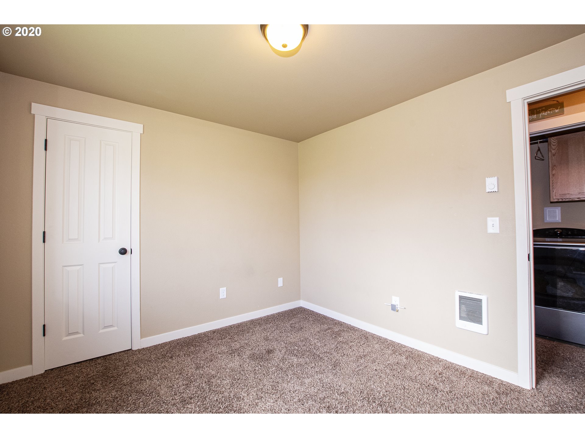 5183 B Street Springfield, OR 97478 - Photo 15 of 20
