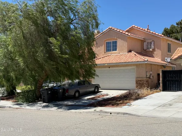 $499,900 | 5539 Tamarack Lane, Palmdale, CA 93552