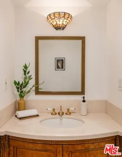 $2,698,000 | 1220 North Norman Place, Los Angeles, CA 90049